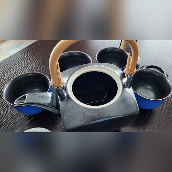 Kotobuki traditional Japanese tea pot, 4 cups blue/charcoal & Swiss gold filter - Picture 8 of 13